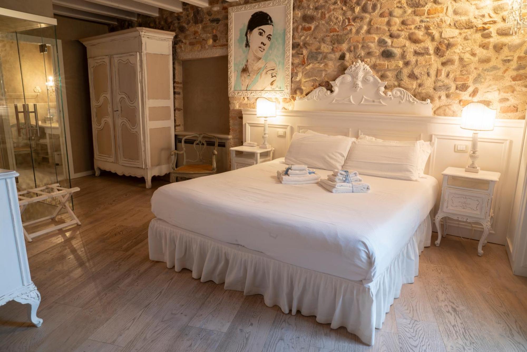 Regia Rosetta - Royal Rooms Borghetto Valeggio sul Mincio Dış mekan fotoğraf